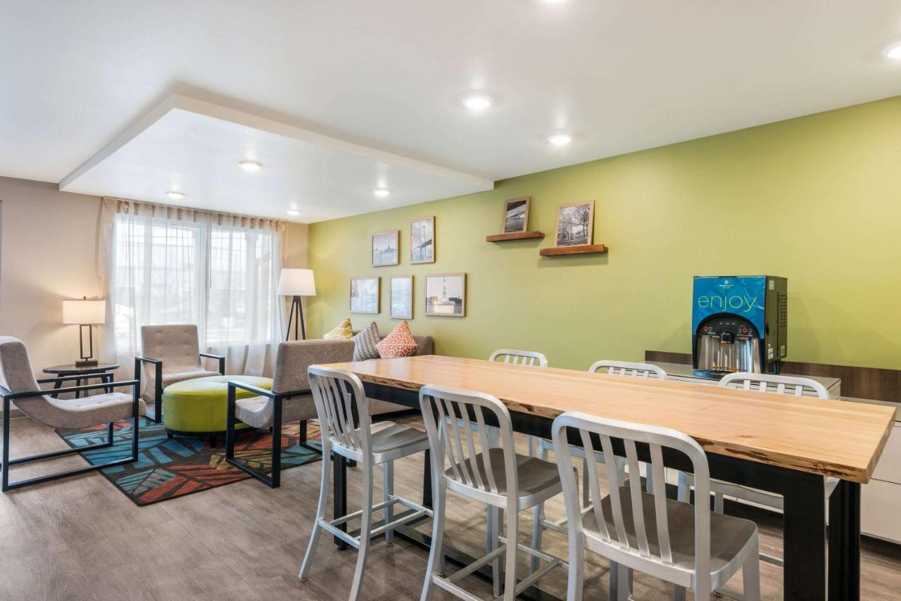 Woodspring Suites Линден Экстерьер фото
