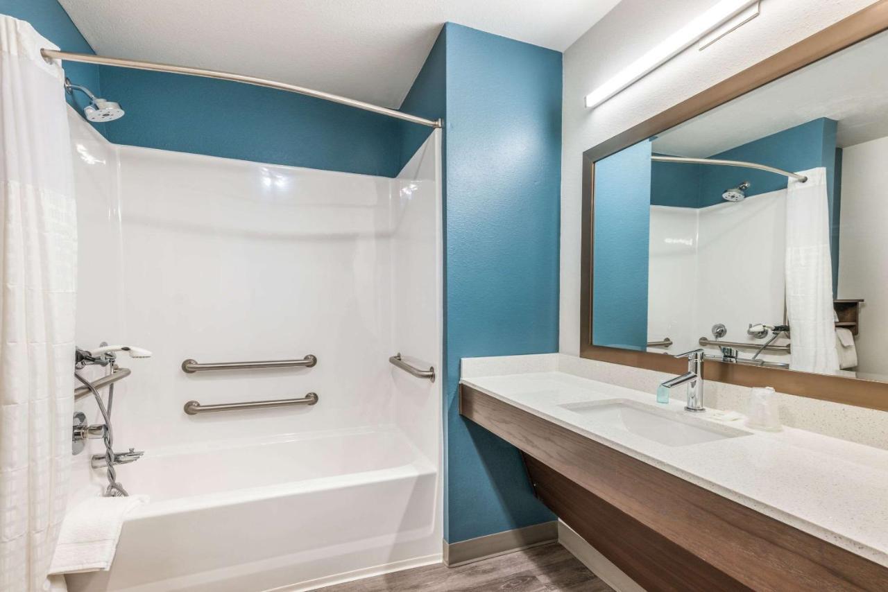Woodspring Suites Линден Экстерьер фото